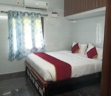Tirupati House | 2bhk Tirupati near SSD Ticket Counter Free Parking LAKSHMI HOMESTAY