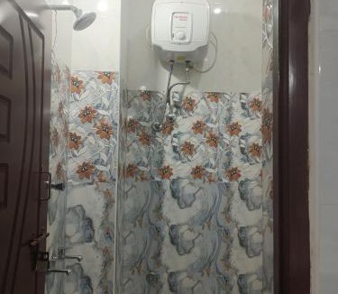 Tirupati House | 2bhk Tirupati near SSD Ticket Counter Free Parking LAKSHMI HOMESTAY