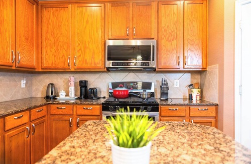 Katy House | 3-Bdrm, 2.5-Bth WaterFront View Home