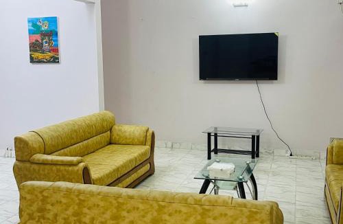 Uttara Apartment | 3 Bedroom AC WiFi Luxury Apartment Near Airport & Metro Sector 7 Uttara