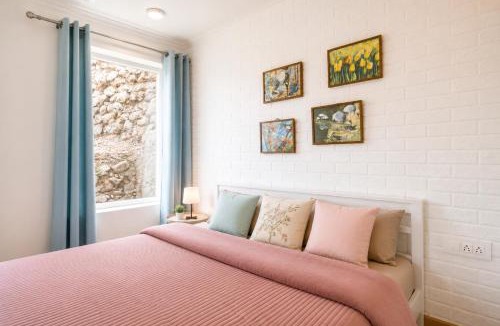 The Mall Road House | 3bhk w Mountain View near Mall Road, Mussoorie