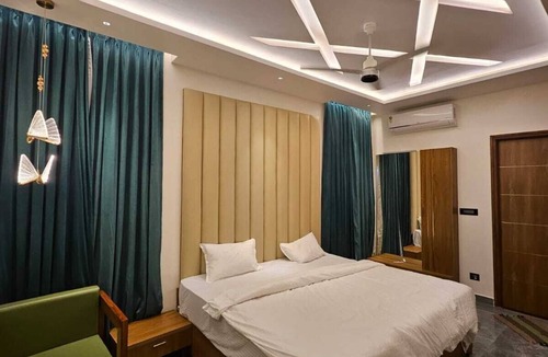 Anchetti Resort | 6-bedroom resort in terrific TN with cool AC for relaxing stays