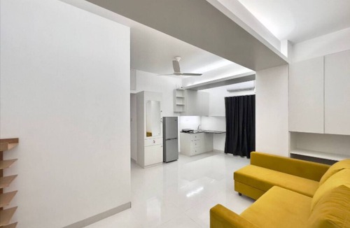 Dhaka Apartment | 600sqft,2 Family Size Studio in Bashundhara with Gym & Pool