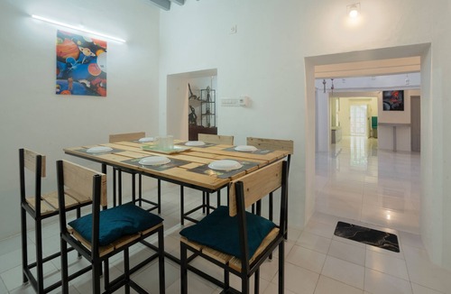 Kalapettai Villa | 7th Heaven Villa in White Town with Swimming pool