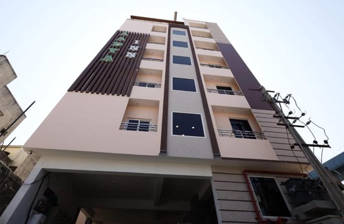 Tirupati Hotel | Aadya Inn New Luxury Hotel