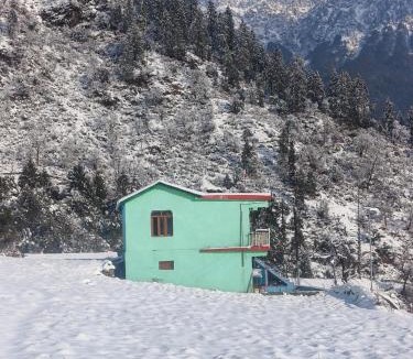 Gobind Dham House | AamantraN Homestay