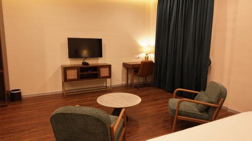 Mettupalayam Hotel | Aanya Taara Resort- Mettupalayam