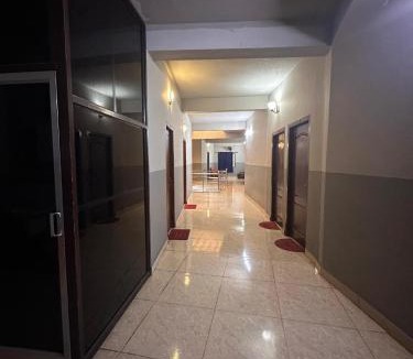 Perambra Hotel | AARIA Tourist Home, PERAMBRA