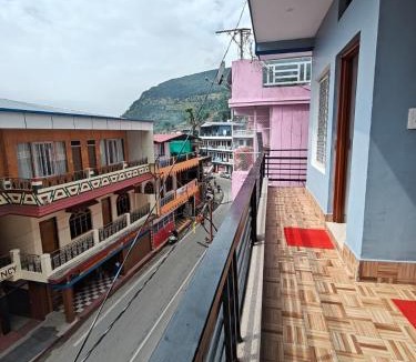 Guptkashi House | Abhishek Guest House