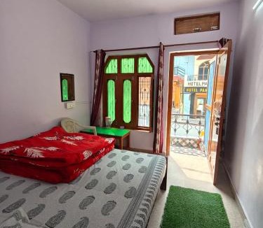 Guptkashi House | Abhishek Guest House