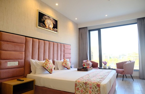 Mohali Hotel | ACR Luxury Hotel