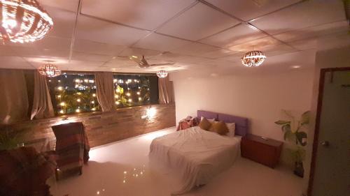 Chembur East Bed & Breakfast | AGRAWAL BHAVAN BUDGET Stay only for indians