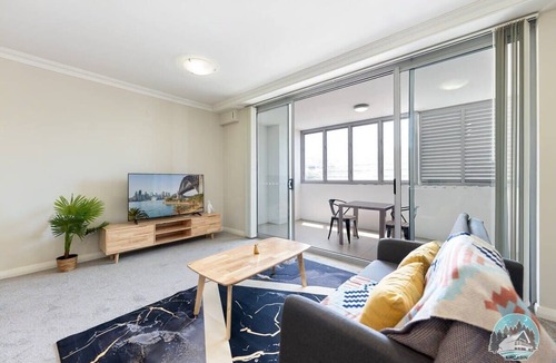 Homebush Apartment | Aircabin - Homebush - Sydney - 2 Beds Apartment