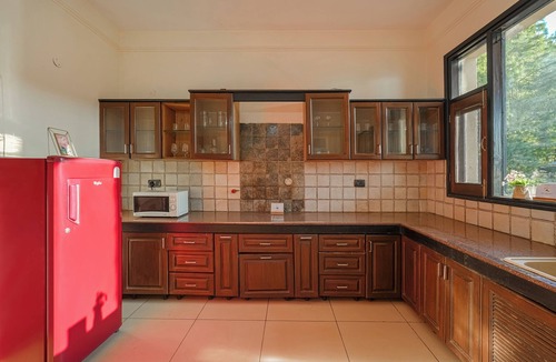 Kasauli Villa | Alaya Stays 3BHK Golden Meadow Villa