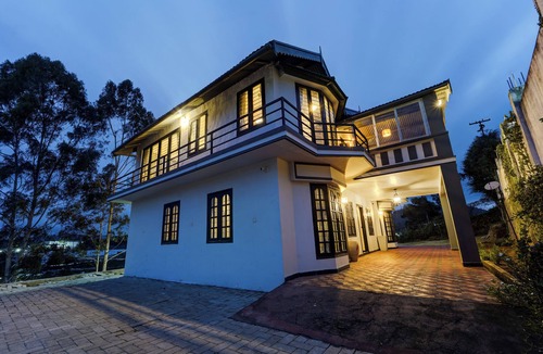 Kotagiri Villa | Alaya Stays Cleft 3BHK with Garden