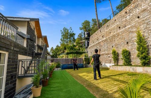 Kuthar Hotel | Alaya Stays Gamble Peaks Cottages with Plunge Pool amid Mountains
