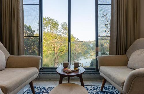 Naukuchiyatal Apartment | ALAYA STAYS Lakefront Suites, Naukuchiatal
