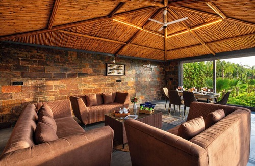 Bhiwadi Villa | Alaya Stays Royal Green Farm 2BHK W Pool