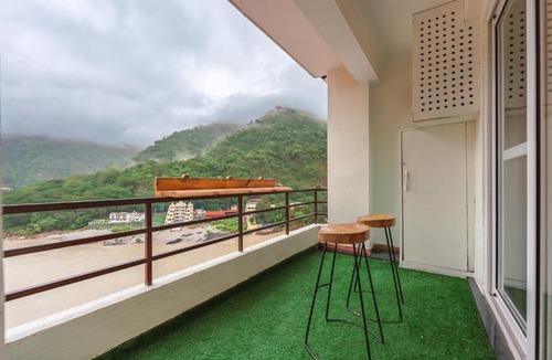 Tapovan Apartment | ALOHA On The Ganges 2BHK Ganga Facing 304