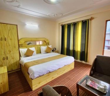 Aleo Bed & Breakfast | Aman Cottage Manali Near Mall Road