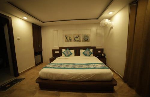 Nainital Hotel | Aman The Lake Side Nainital