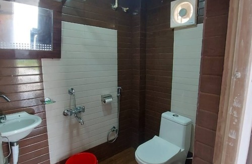 Alipurduar Hotel | Amantran Hotel & Resort