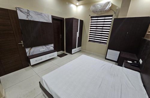 Amb Hotel | Amar Sweets and Resort
