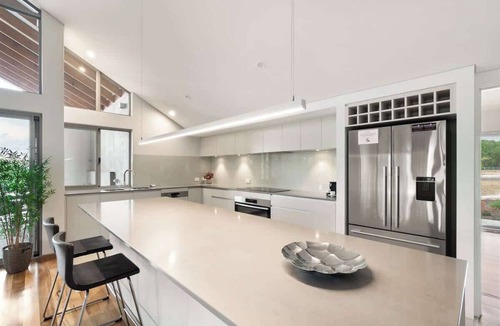Quindalup House | Amaroo—Luxe Hinterland Farmhouse + Studio