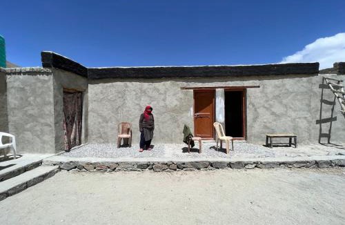 Man Bed & Breakfast | Amchi Homestay Ladakh by LexStays
