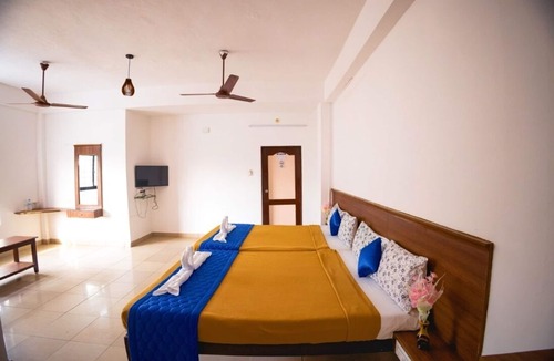 Perundurai Hotel | Amman Cottage