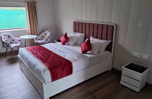 Gurugram House | AN PERFECT STAYS IN THE LAP OF ARAVALI HILLS