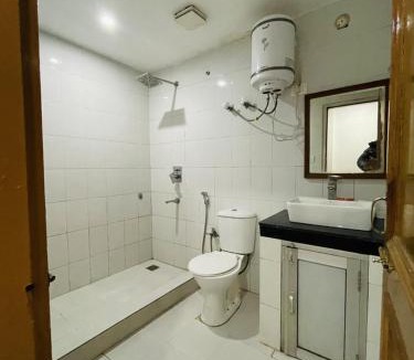 Bhagsu Nag Hotel | Anand Palace Mcleodganj