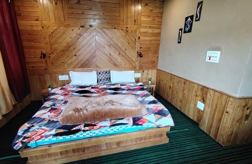 Banjar Hotel | Ananta Valley Home's