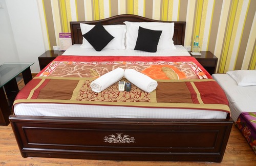 Etah House | ANAYA GUEST HOUSE & RESTAURANT ETAH