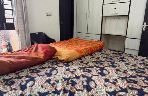 Mohali Apartment | Anna's Homestay 100m from CP67