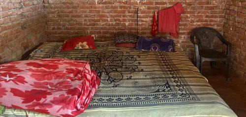 Dalmau Bed & Breakfast | Anurag singh homestay