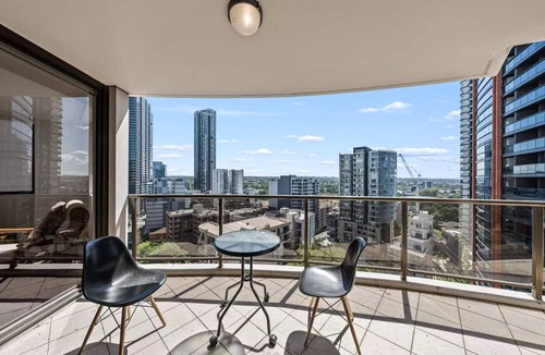 Parramatta CBD Apartment | APARTMENT IN PARRAMATTA