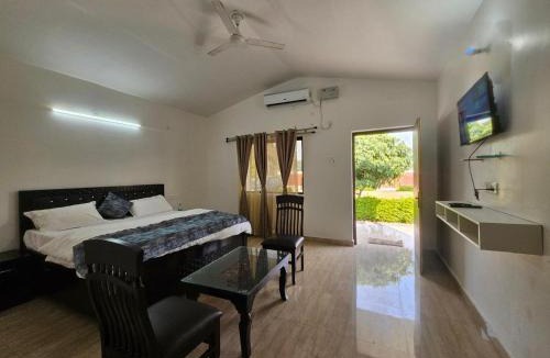 Bail Parao House | Apna farm Homestay