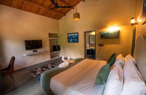 Mandrem Resort | Aqua Bella Resort