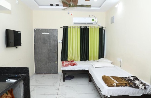 Rajpipla House | Aradhya Prime Home Stay