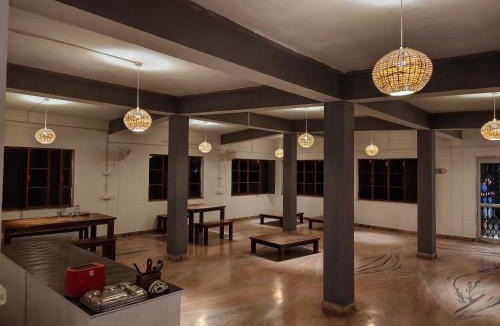 Bhimtal Hotel | Aranya Tara