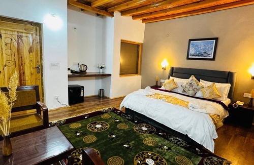 Hundur Resort | Arhat resort