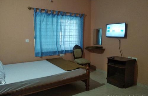 Yelagiri Hotel | Aruvi Hotel