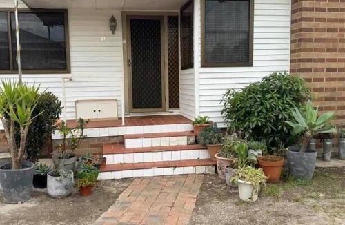 Canley Vale Apartment | Ash Vintage House
