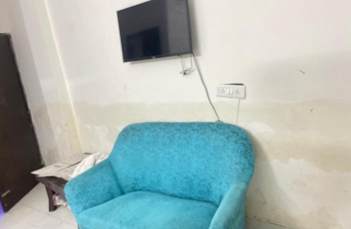 Sector 70 House | Ashoka Rooms