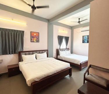 Heritage Town House | Asoka White Town Homestay