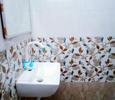 Tiruchirappalli Hotel | ASSHAPPYSTAYINN HOTEL