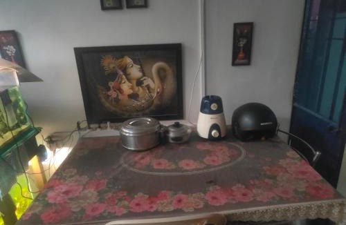 Sualkuchi Bed & Breakfast | Astha paying guest and dormitory