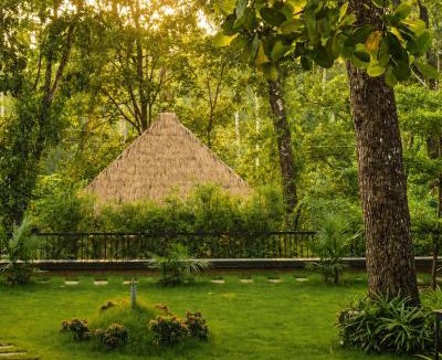 Irinjalakuda Bed & Breakfast | Athirapilly Fernvalley Resort