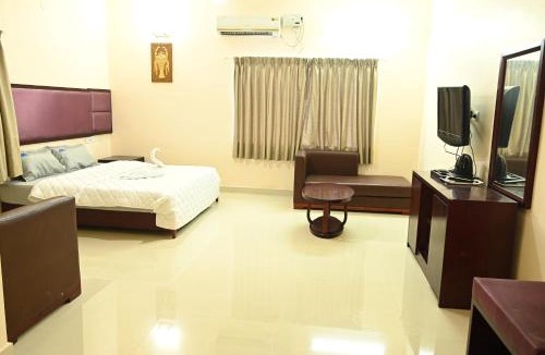 Yelagiri Hotel | Athithi Resorts